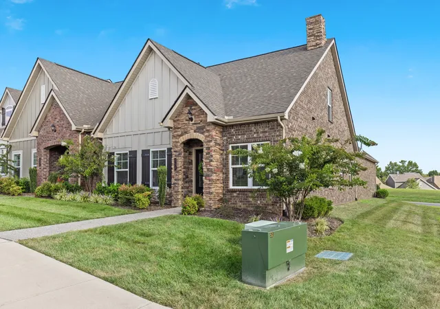 Photo 2 of Condo for sale at 255 Cloverbrook Way, Gallatin, TN 37066 | MLS# 3530087 | Listing updated on 2026-09-01