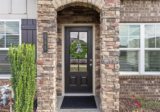 Listing Photo 4 - Condo for sale in building located at 255 Cloverbrook Wy, Gallatin, TN 37066