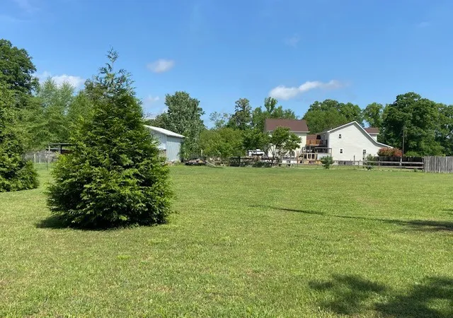 Photo 3 of Single family home for sale at 95 Floyd Ln, Decherd, TN 37324 | MLS# 3527658 | Listing updated on 2026-10-01