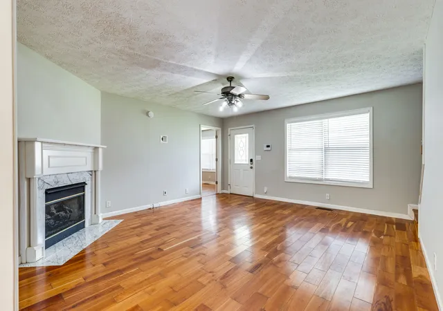 Photo 3 of Single family home for sale at 512 Myers Parsons Way, Murfreesboro, TN 37127 | MLS# 3531075 | Listing updated on 2026-09-02