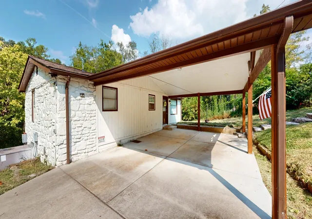 Photo 3 of Sale Pending at 1392 Fairview Blvd, Fairview, TN 37062 | MLS# 3544156 | Listing updated on 2026-10-03