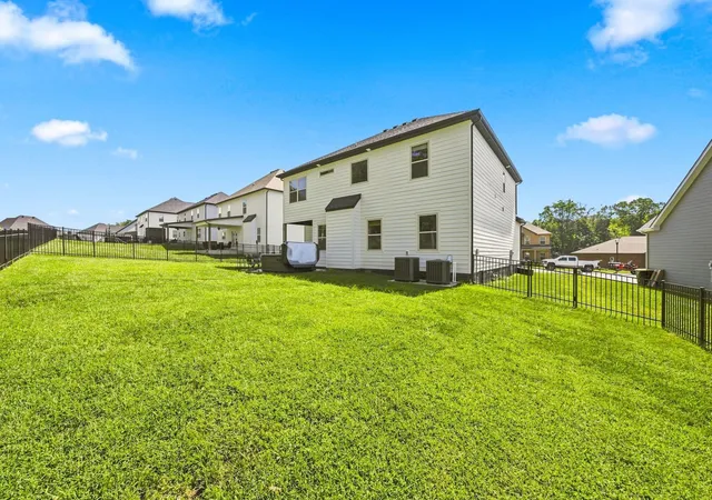 35th image of 1738 Oak Forest Dr, Clarksville, TN 37043 | MLS# 3527613