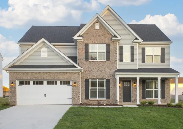 Single family home for sale at 5017 Salient Dr, Spring Hill, TN 37174 | MLS# 3527634