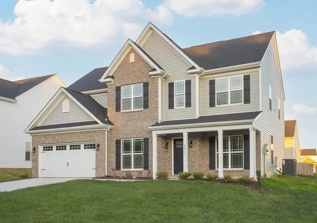 Photo 3 of Single family home for sale at 5017 Salient Dr, Spring Hill, TN 37174 | MLS# 3527634 | Listing updated on 2026-10-08