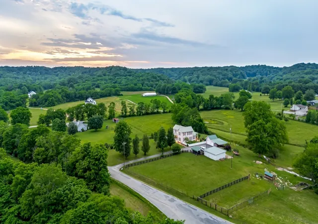 Photo 1 of Single family home for sale at 3310 Booker Ridge Rd, Mount Pleasant, TN 38474 | MLS# 3615288 | Listing updated on 2026-10-08