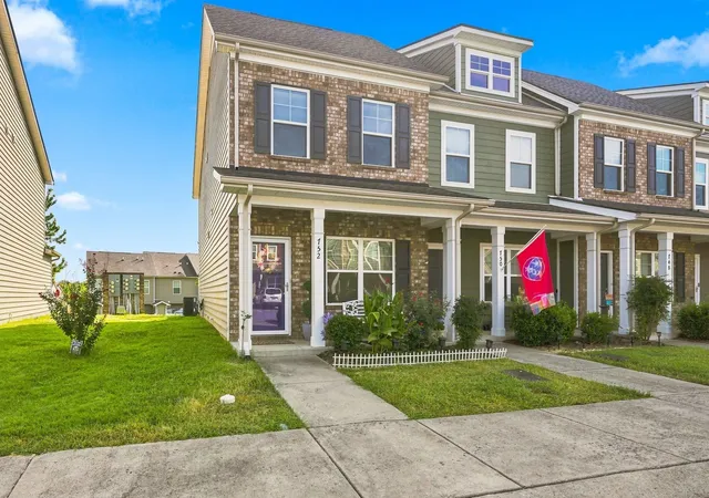 Townhouse for sale at 752 Bradburn Village Way, Antioch, TN 37013 | MLS# 3529018