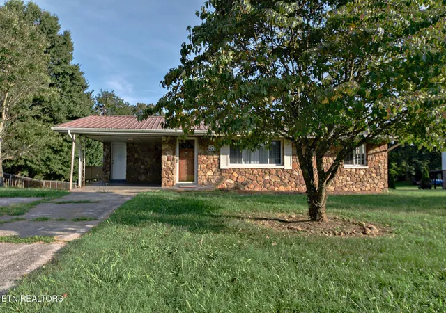 Single family home for sale at 2718 Mayfield Dr, Talbott, TN 37877 | MLS# 3544532