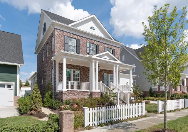 Photo 3 of Single family home for sale at 3014 Winterberry Dr, Nolensville, TN 37135 | MLS# 3527677 | Listing updated on 2026-10-05