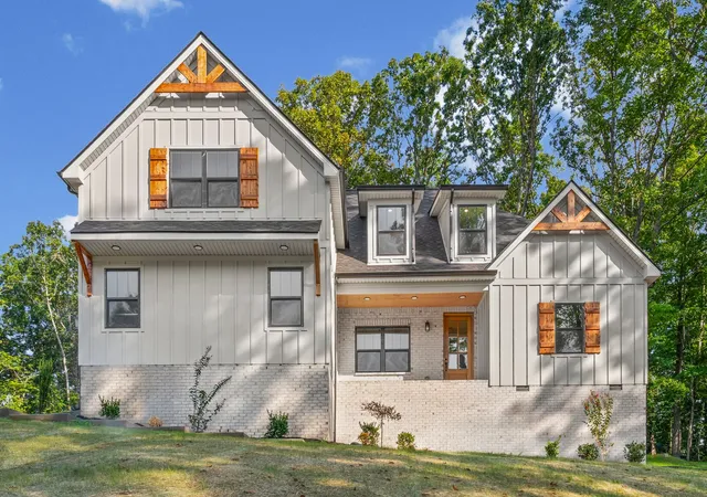 Photo 1 of Single family home for sale at 3507 Shadowbend Ln, Clarksville, TN 37043 | MLS# 3527747 | Listing updated on 2026-09-04