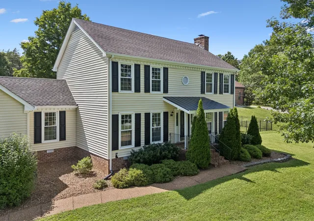Photo 1 of Single family home for sale at 509 N Woods Ct, Brentwood, TN 37027 | MLS# 3530468 | Listing updated on 2026-09-06