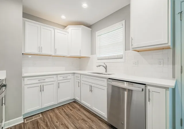 Photo 4 of Single family home for sale at 664 Ridge St, Manchester, TN 37355 | MLS# 3529810 | Listing updated on 2026-09-29
