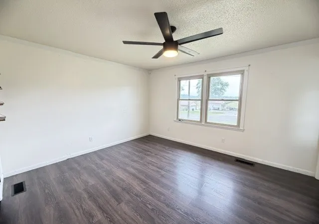 Photo 4 of Single family home for sale at 119 Mason Dr, Fayetteville, TN 37334 | MLS# 3527732 | Listing updated on 2026-09-30