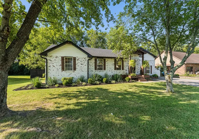 Photo 2 of Single family home for sale at 440 Lealand Ln, Lebanon, TN 37087 | MLS# 3544102 | Listing updated on 2026-09-23