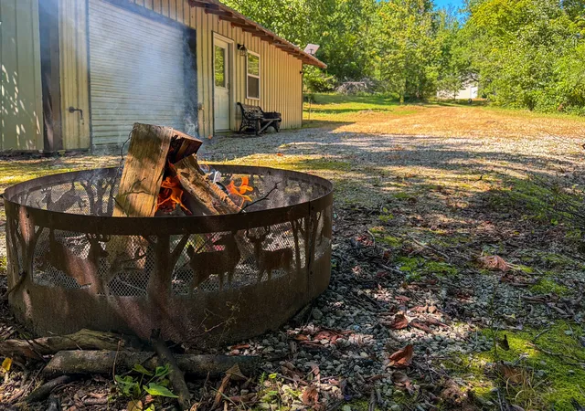 Photo 3 of Single family home for sale at 2195 Whiteoak Rd E, Clifton, TN 38425 | MLS# 3527778 | Listing updated on 2026-08-31