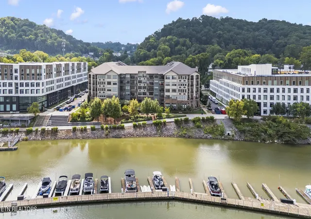5th image of 445 W Blount Ave #502, Knoxville, TN 37920 | MLS# 3527780