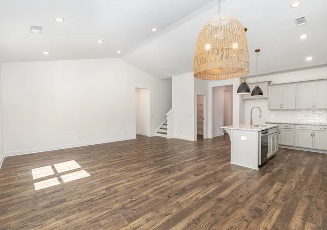 Photo 3 of Single family home for sale at 1100 Riverview Run, Madison, TN 37115 | MLS# 3527801 | Listing updated on 2026-10-06