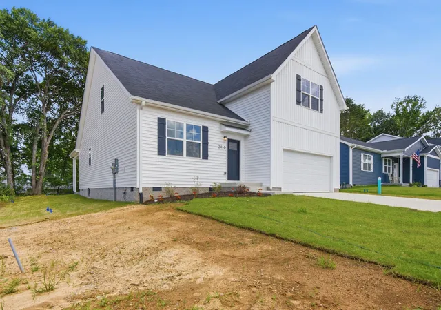 Photo 2 of Single family home for sale at 2410 Couples Dr, Cookeville, TN 38506 | MLS# 3527853 | Listing updated on 2026-09-24