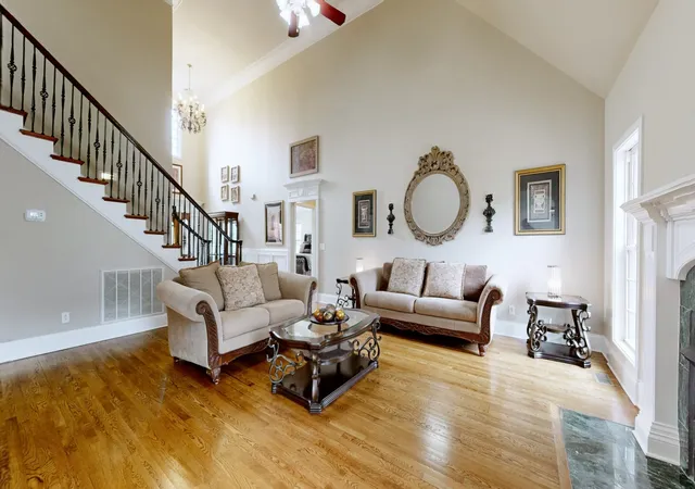 Photo 4 of Single family home for sale at 1912 Nightwalk Ct, Murfreesboro, TN 37130 | MLS# 3527837 | Listing updated on 2026-08-27