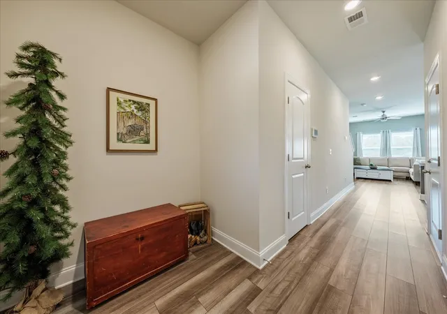 Photo 3 of Townhouse for sale at 729 Prairie View Dr, Columbia, TN 38401 | MLS# 3527945 | Listing updated on 2026-08-28