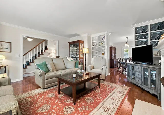 Photo 1 of Single family home for sale at 402 N Cameron Ct, Hermitage, TN 37076 | MLS# 3530366 | Listing updated on 2026-09-29