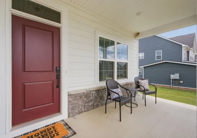 Photo 4 of Single family home for sale at 3032 Manchester Dr, Spring Hill, TN 37174 | MLS# 3527903 | Listing updated on 2026-08-30