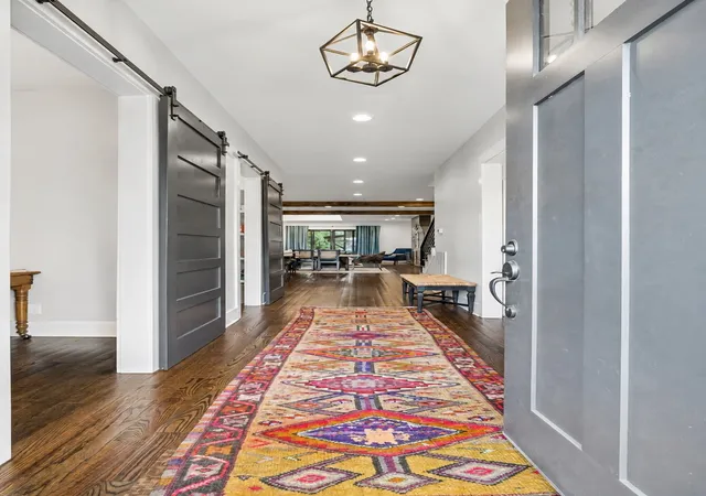 Photo 3 of Single family home for sale at 128 37th Ave N, Nashville, TN 37209 | MLS# 3527913 | Listing updated on 2026-08-28