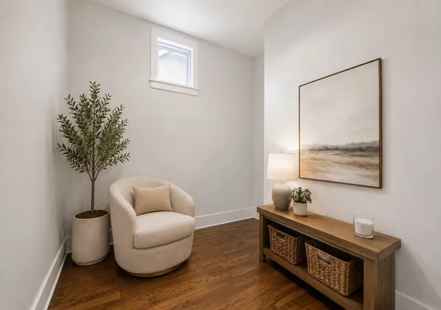 Photo 3 of Single family home for sale at 128 37Th Ave N, Nashville, TN 37209 | MLS# 3527913 | Listing updated on 2026-08-28