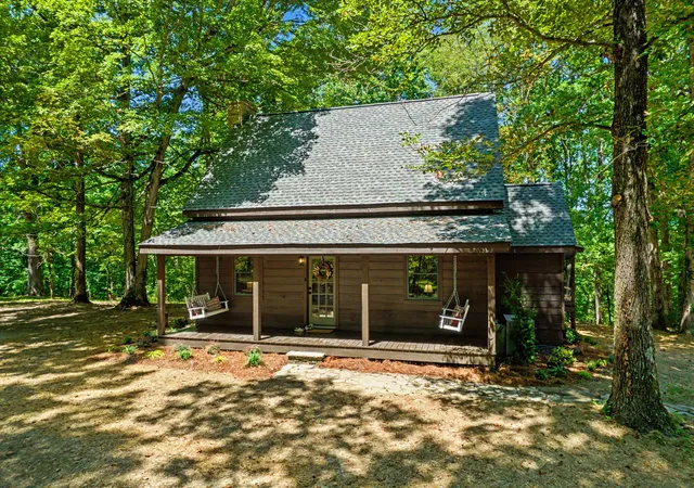 Photo 2 of Single family home for sale at 1453 Hawkins Rd, White Bluff, TN 37187 | MLS# 3528227 | Listing updated on 2026-09-06
