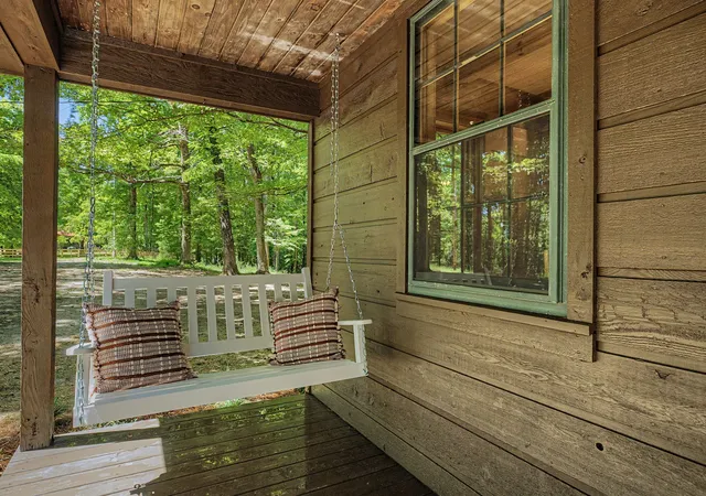 Photo 4 of Single family home for sale at 1453 Hawkins Rd, White Bluff, TN 37187 | MLS# 3528227 | Listing updated on 2026-10-01