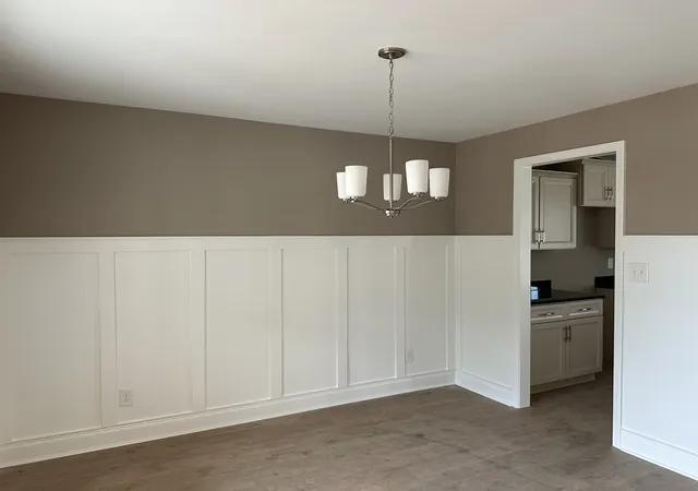 Photo 3 of Single family home for sale at 677 S Forest Brook Court, Clarksville, TN 37042 | MLS# 3528567 | Listing updated on 2026-10-23