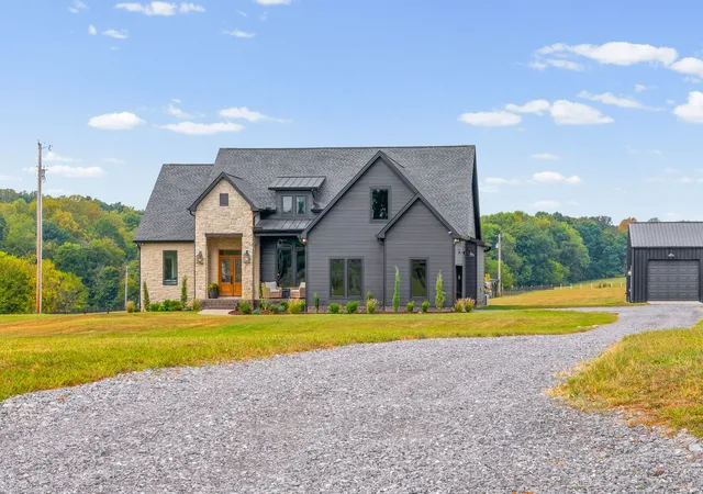 Photo 2 of Single family home for sale at 1147 Maxwell Branch Rd, Cottontown, TN 37048 | MLS# 3544055 | Listing updated on 2026-10-08
