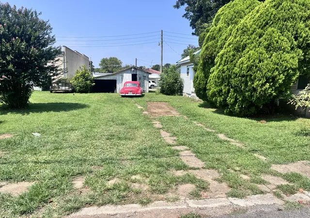 Photo 4 of Sale Pending at 253 Fain Ct, Lawrenceburg, TN 38464 | MLS# 3528011 | Listing updated on 2026-09-13