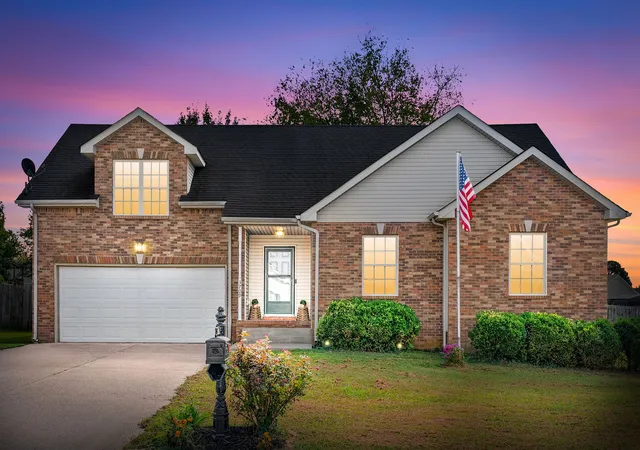 Photo 1 of Single family home for sale at 3709 Wheatfield Ln, Clarksville, TN 37040 | MLS# 3602483 | Listing updated on 2026-10-08