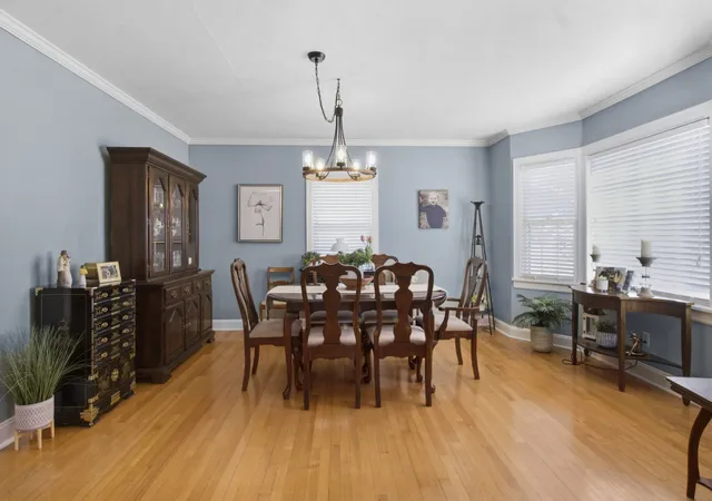 Photo 2 of Single family home for sale at 102 W Lawn St, Mc Minnville, TN 37110 | MLS# 3528061 | Listing updated on 2026-09-04