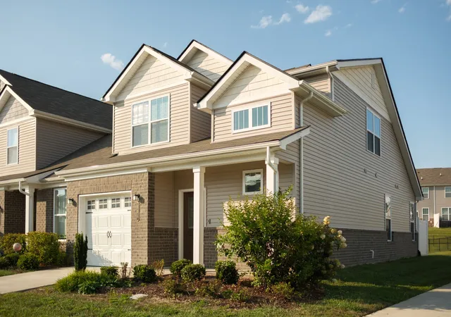 Photo 1 of Townhouse for sale at 604 Birdie Dr, Spring Hill, TN 37174 | MLS# 3528579 | Listing updated on 2026-10-04