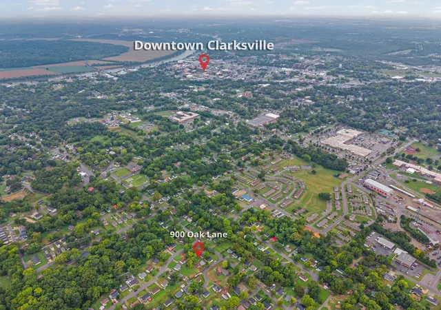 4th image of 900 Oak Ln, Clarksville, TN 37040 | MLS# 3528805