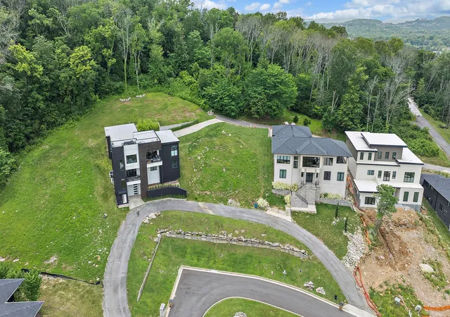 Photo 1 of Land for sale at 5809 Woodland Hills Dr, Nashville, TN 37211 | MLS# 3528235 | Listing updated on 2026-08-28