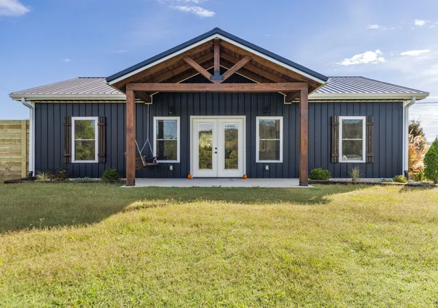 Photo 4 of Single family home for sale at 448 Duncan Cir, Lobelville, TN 37097 | MLS# 3611064 | Listing updated on 2026-10-23