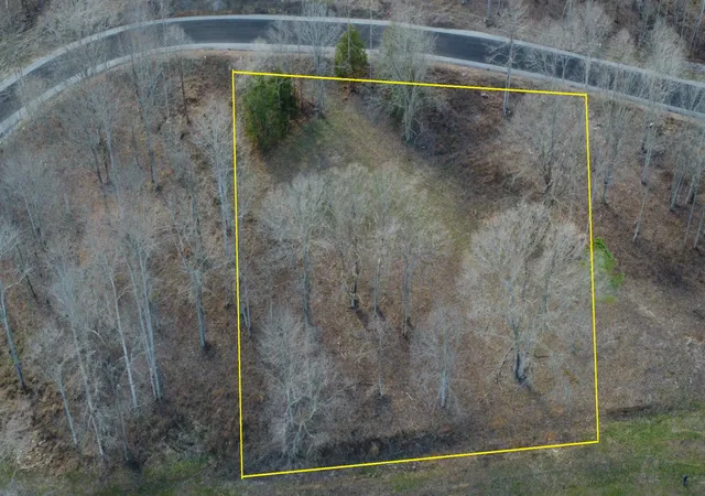 Photo 2 of Land for sale at 9510 Medlin Rd, Baxter, TN 38544 | MLS# 3530822 | Listing updated on 2026-09-01