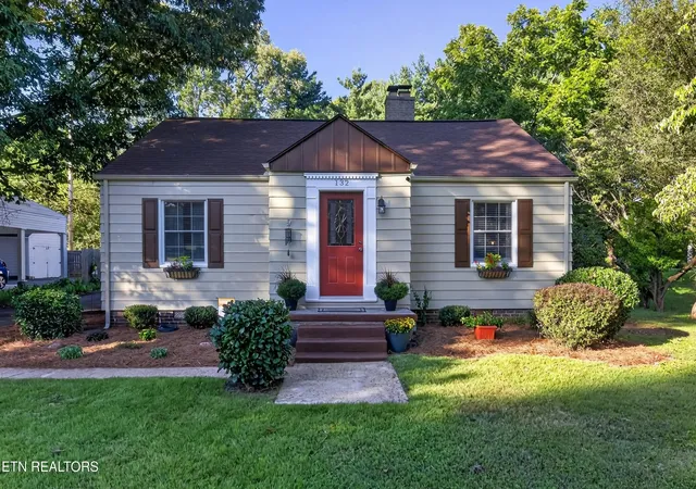Photo 1 of Single family home for sale at 132 Lonas Dr, Maryville, TN 37803 | MLS# 3528277 | Listing updated on 2026-09-20