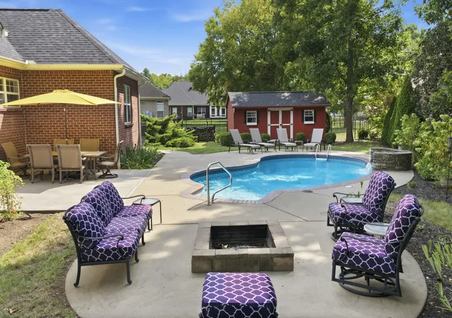 Photo 2 of Single family home for sale at 111 Ninebark Ct, Murfreesboro, TN 37128 | MLS# 3528702 | Listing updated on 2026-09-15