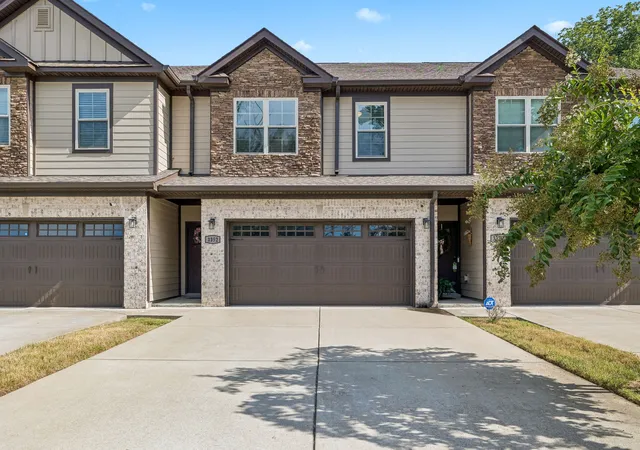 Photo 2 of Townhouse for sale at 3352 Alta Ln, Murfreesboro, TN 37128 | MLS# 3530159 | Listing updated on 2026-09-08