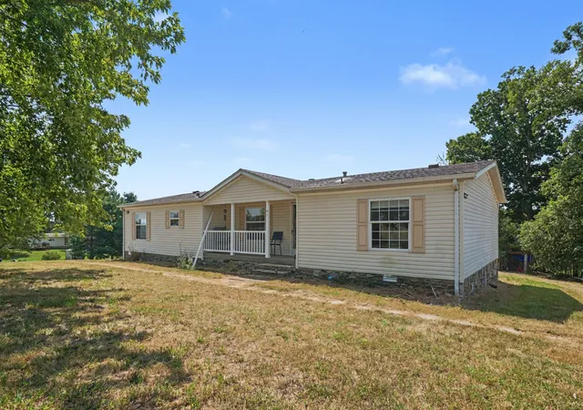Manufactured home for sale at 97 Claude Fox Rd, Lafayette, TN 37083 | MLS# 3530718