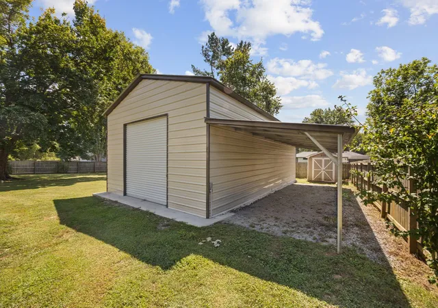Photo 2 of Single family home for sale at 343 Derby Ln, Franklin, TN 37069 | MLS# 3530863 | Listing updated on 2026-09-25