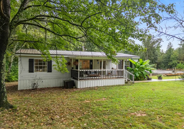Photo 3 of Sale Pending at 1230 Maytown Rd, Huntingdon, TN 38344 | MLS# 3528509 | Listing updated on 2026-09-03