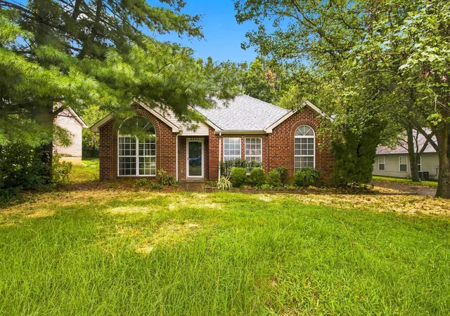 Photo 1 of Single family home for sale at 2283 Joann Dr, Spring Hill, TN 37174 | MLS# 3528485 | Listing updated on 2026-08-28