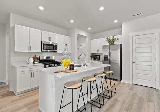 Photo 2 of Single family home for sale at 3005 Drumwright Way, Columbia, TN 38401 | MLS# 3529067 | Listing updated on 2026-10-11