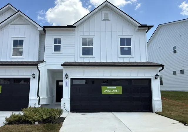 Photo 1 of Townhouse for sale at 127 Yarrow Loop, Clarksville, TN 37043 | MLS# 3528514 | Listing updated on 2026-09-19