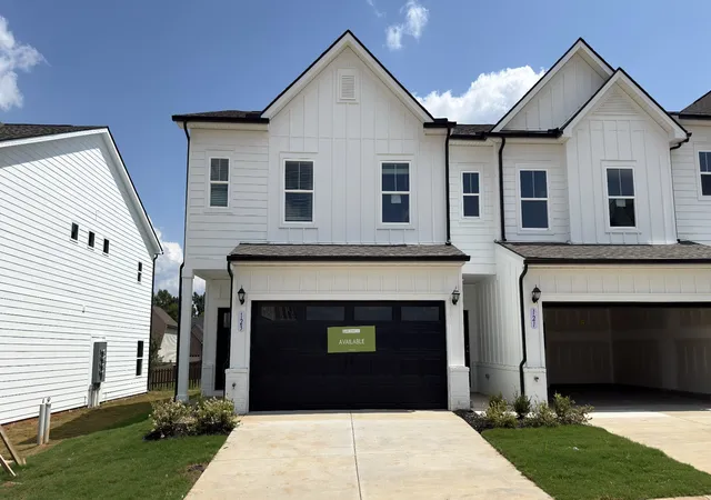 Photo 1 of Townhouse for sale at 133 Yarrow Loop, Clarksville, TN 37043 | MLS# 3528523 | Listing updated on 2026-09-19
