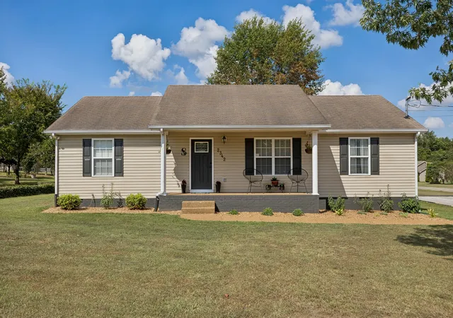 Photo 1 of Single family home for sale at 2342 Feedmill Rd, Chapel Hill, TN 37034 | MLS# 3531771 | Listing updated on 2026-10-02